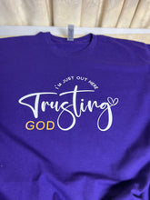 Load image into Gallery viewer, TRUSTING GOD Tee